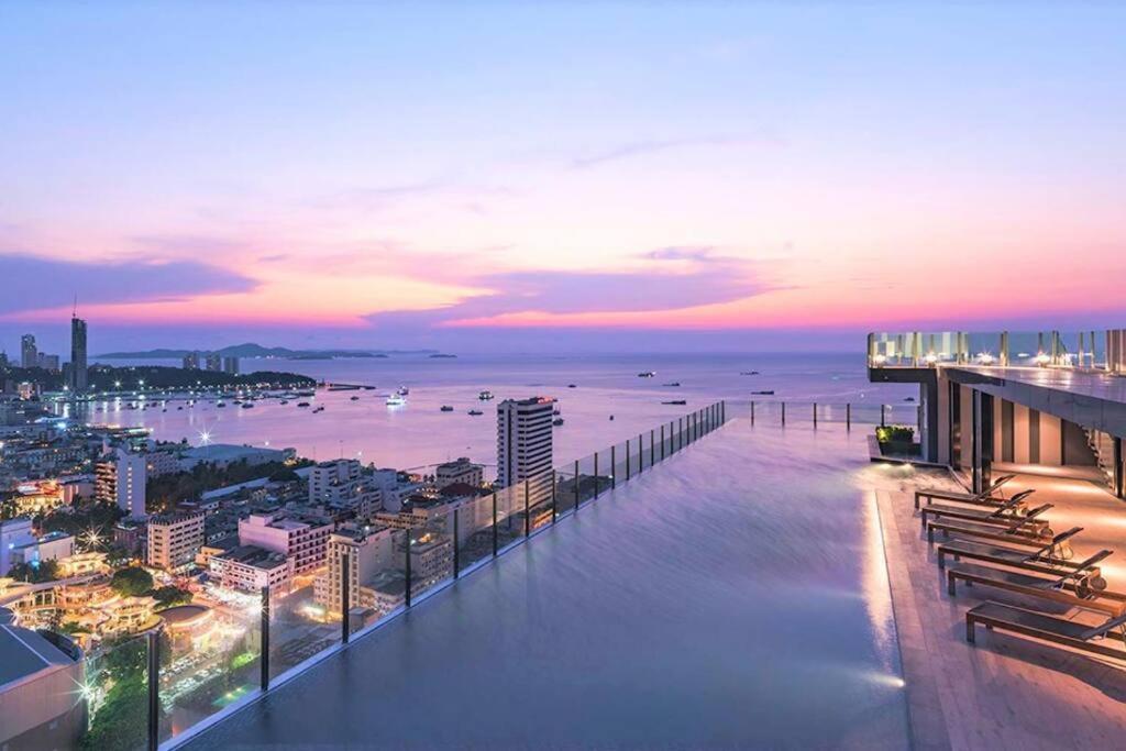 Central Pattaya - Sea View Large Balcony Condo With Infinity Pool Eksteriør bilde