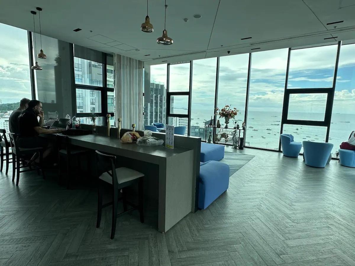 Central Pattaya - Sea View Large Balcony Condo With Infinity Pool Eksteriør bilde