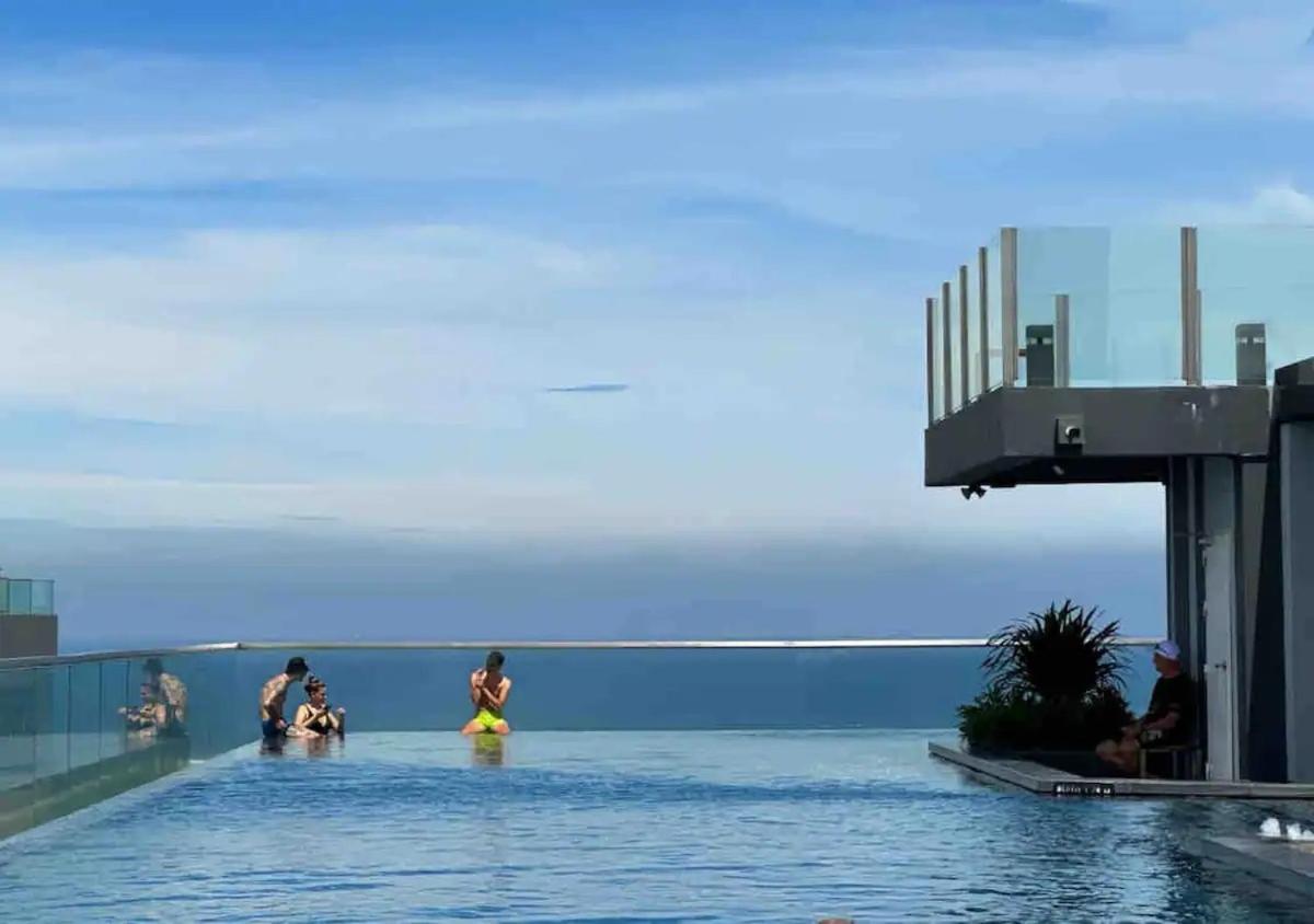 Central Pattaya - Sea View Large Balcony Condo With Infinity Pool Eksteriør bilde